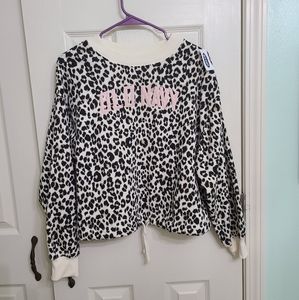 NWT Old Navy sweatshirt